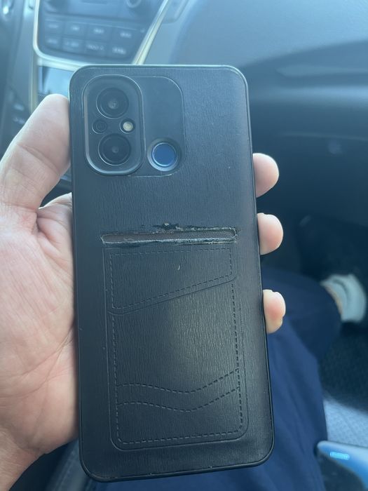 Мобилный телефон