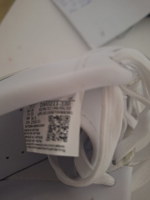 Vând Sneackers Nike Air force1 marimea 36, noi, in cutie