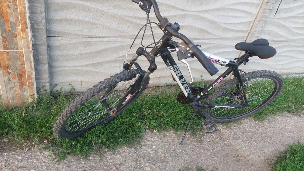 Vând bicicletă DHS SILVER