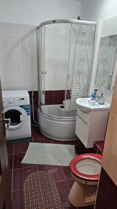 Proprietar închiriez apartament 2 camere (decomandat) pe str. Telița, sector 5, București