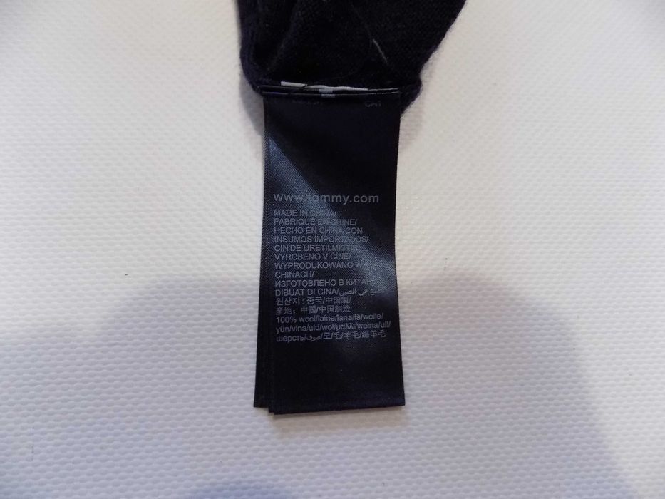 горнище tommy hilfiger пуловер яке суитчър фанела мъжки оригинал S/XXL