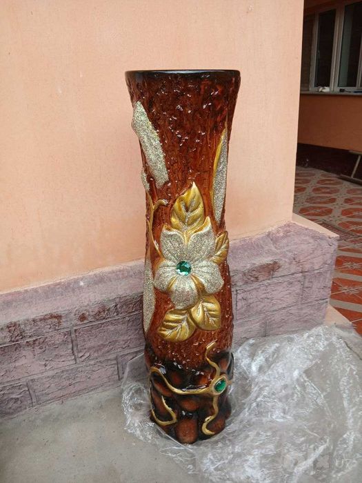 Кувшин для цветов