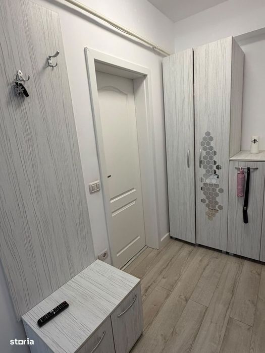 Apartament modern 2 camere, mobilat, parter . Persoana fizica!
