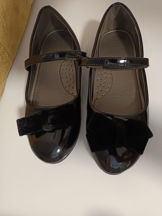 Pantofi fetiță mărimea 34