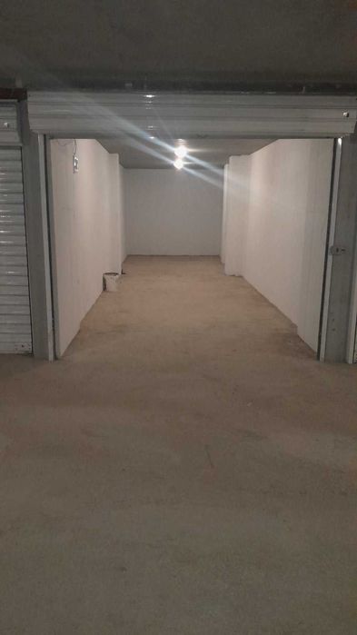 Дава се под наем Гараж / Паркомясто в Стара Загора, Била - 33 кв.м за 112.2 € - Снимка #2