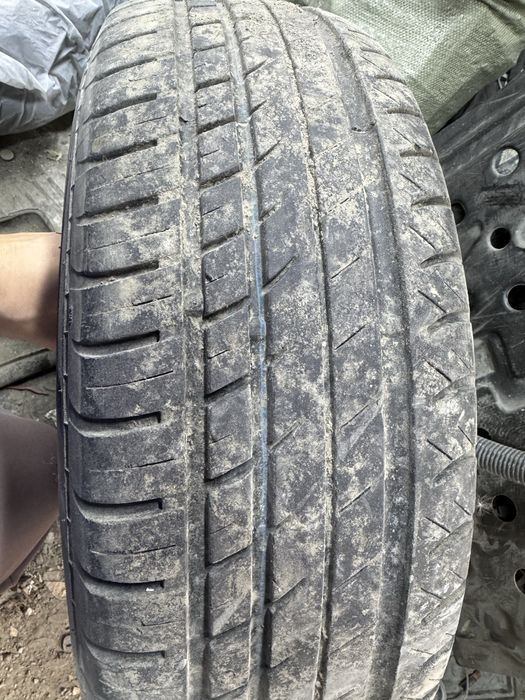 Продам 2 диска с резиной от Reno Sandero Stepway