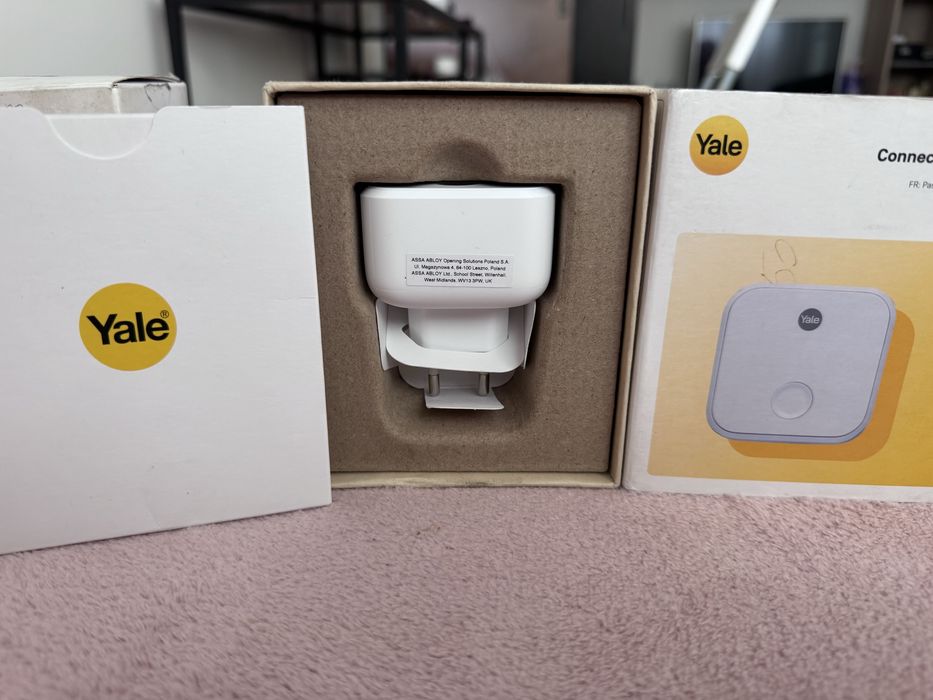 Yale Connect Wi-Fi Bridge – NOU