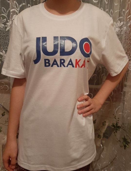 Новые Футболки белые