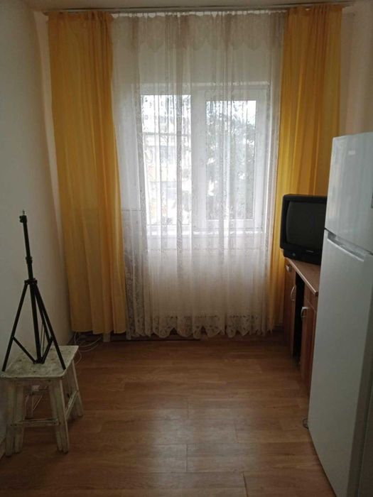 De vanzare apartament 3 camere micro 9