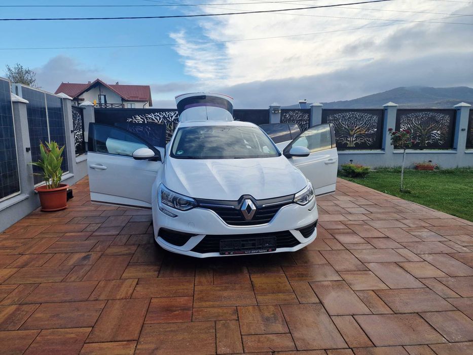 RENAULT Megane 2016 — imagine 1