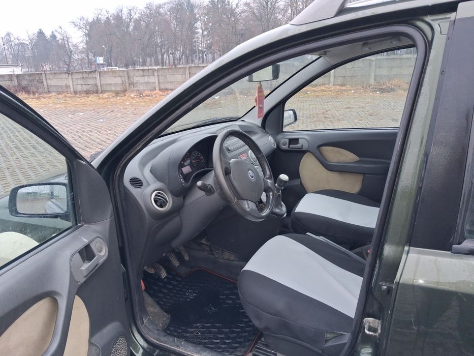 Vând Fiat panda 4x4 cross 1.3diesel perfect funcțional