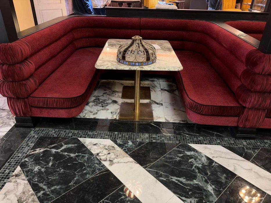 Диван для дома, кафе и ресторанов