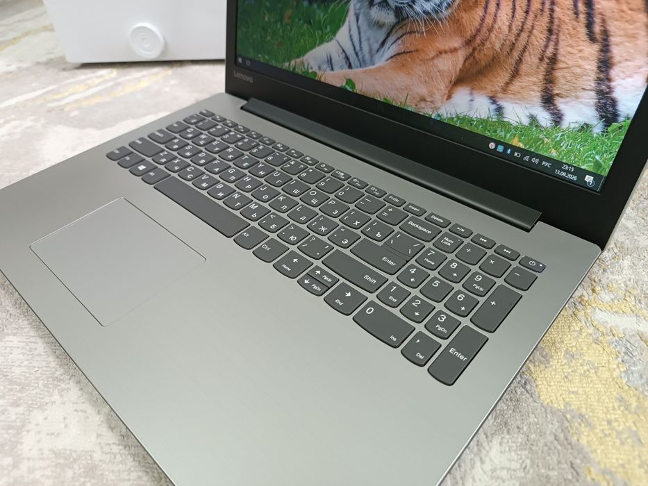 НОУТБУК Lenovo i3-7020 Windows 10.