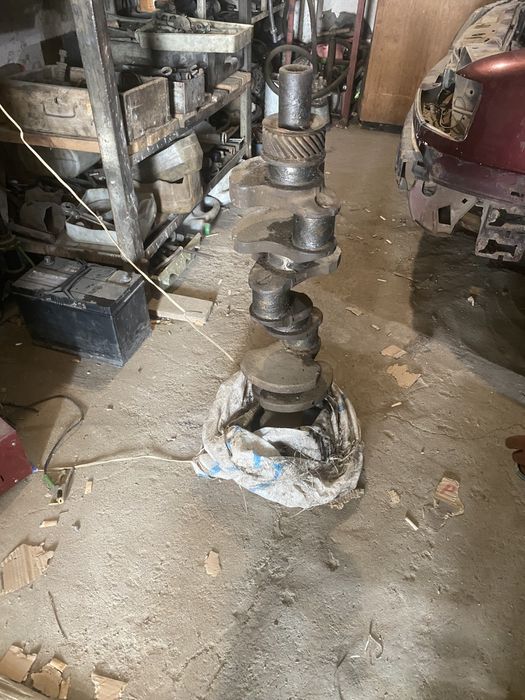 Коленвал распредвал на ЗиЛ