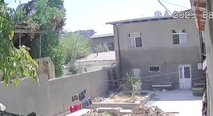 Прадайотца дом двух этажни 170 y.e срочна