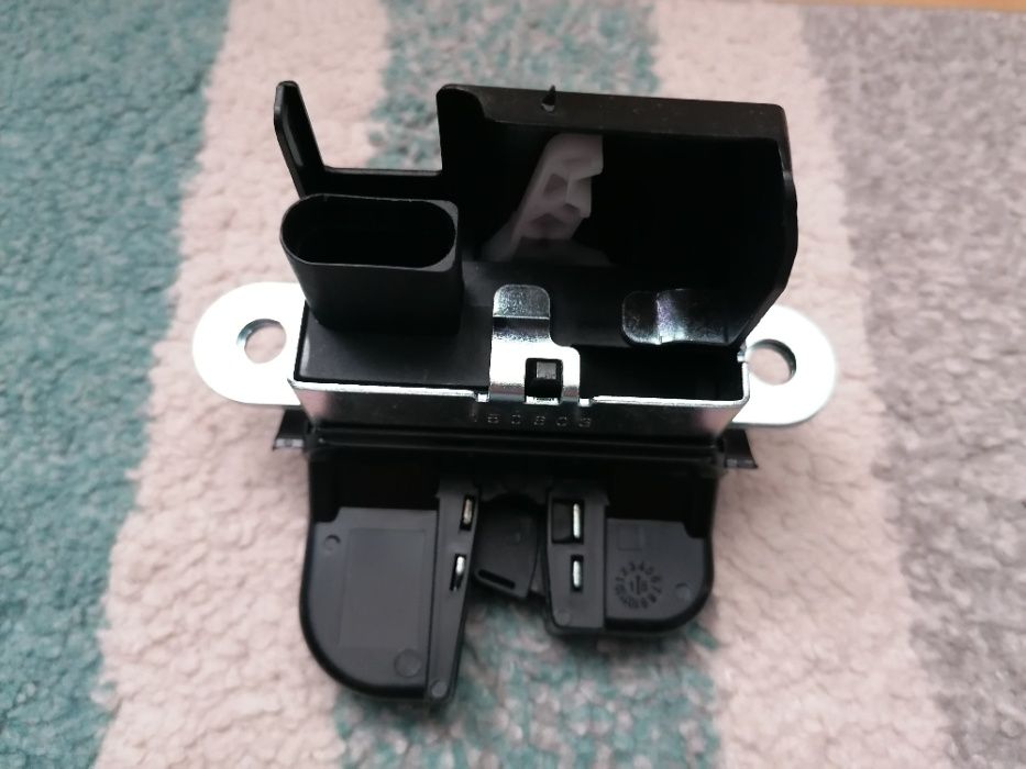 Broasca Yala Incuietoare Portbagaj Hayon Seat Leon 2 Toledo 3 Altea XL