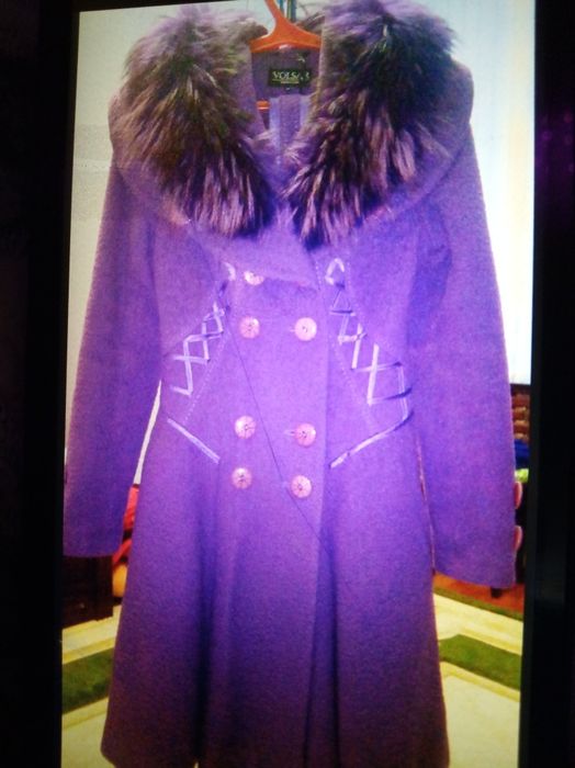 Продам новый пальто