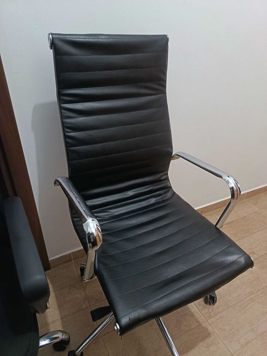 Офис столове 2бр.