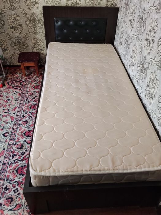 Шкаф и Кровать односпальна