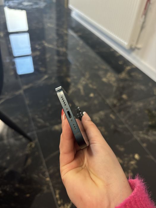 iPhone 14 128GB Negru Elegant