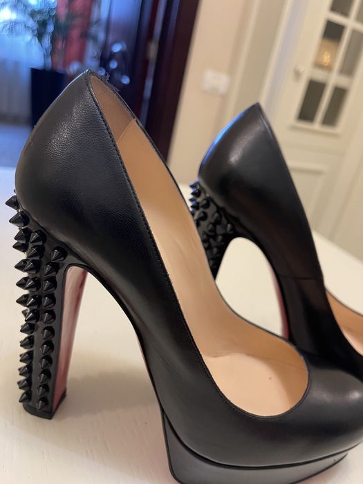 Pantofi Christian Louboutin
