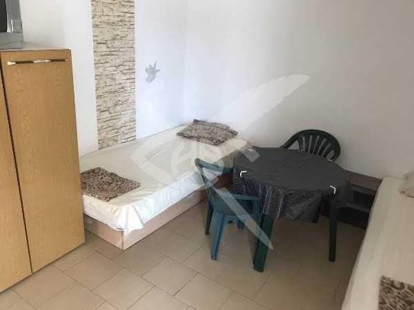 Продава се Тристаен апартамент в к.к. Слънчев бряг - 150 кв.м за 724 €/кв.м - Снимка #2