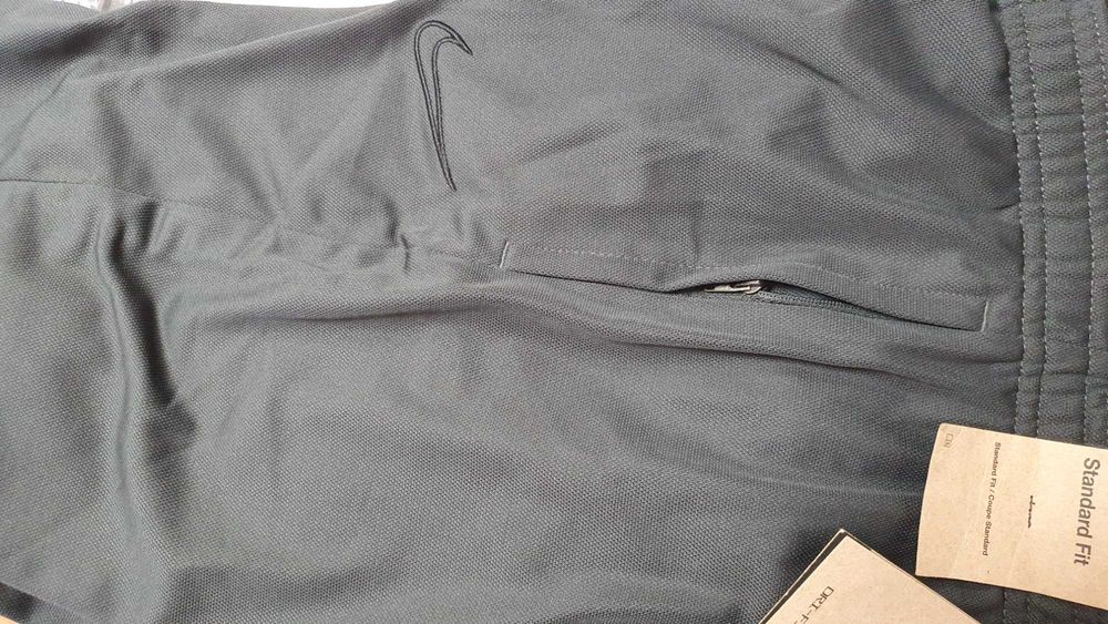 Trening femei Nike Dry-Fit Academy21 DC2096-060 gri marimea XS