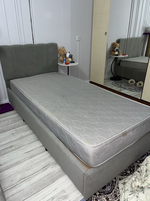 Срочно продам кровать