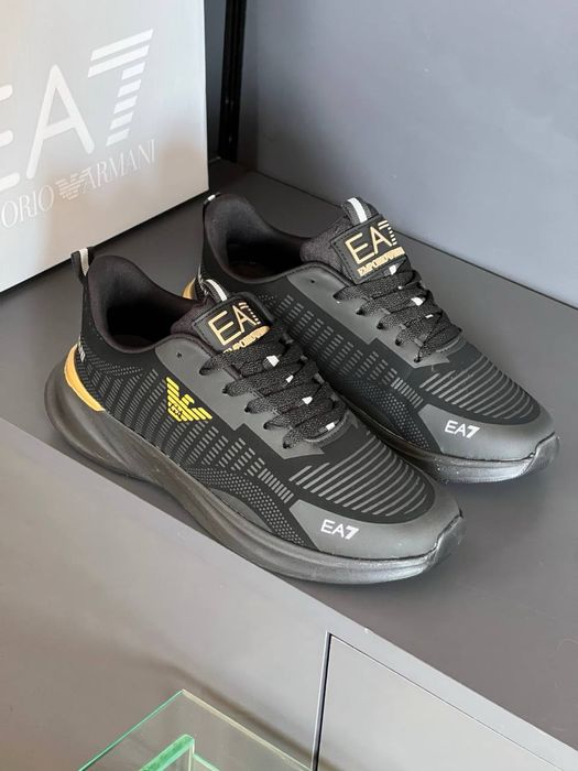 Adidasi Armani noi !!! Marimi 40/44 !!!