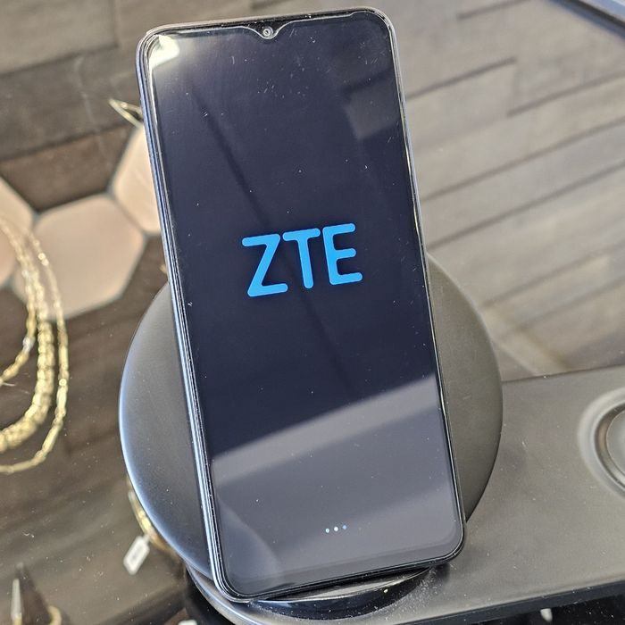 Amanet F28: ZTE Blade A34 (p)