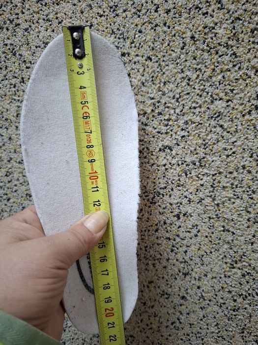 Маратонки с колелца