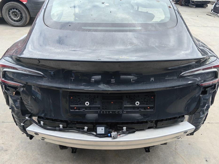 Пета врата за Тесла 3 Highland/ Tesla 3 2024г