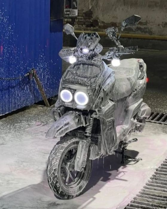 Tank skuter150cc sotiladi tuning qilingan