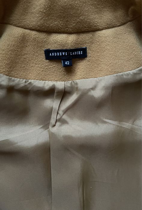 Дамско палто на Andrews с вълна н-р 42!