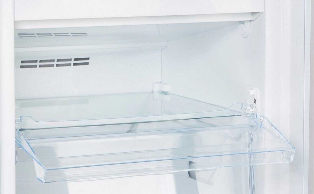 Фризер HISENSE FV245N4AW2 170см.