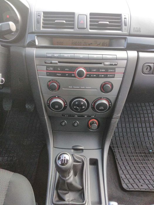 Vand masina mazda C3