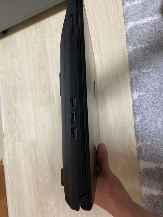 Продается ноутбук