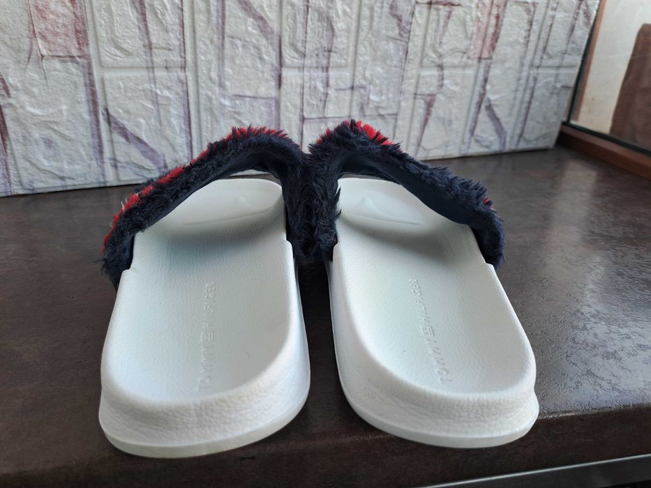 мъжки чехли,Tommy Hilfiger,летни отворени обувки,джапанки,ном.42