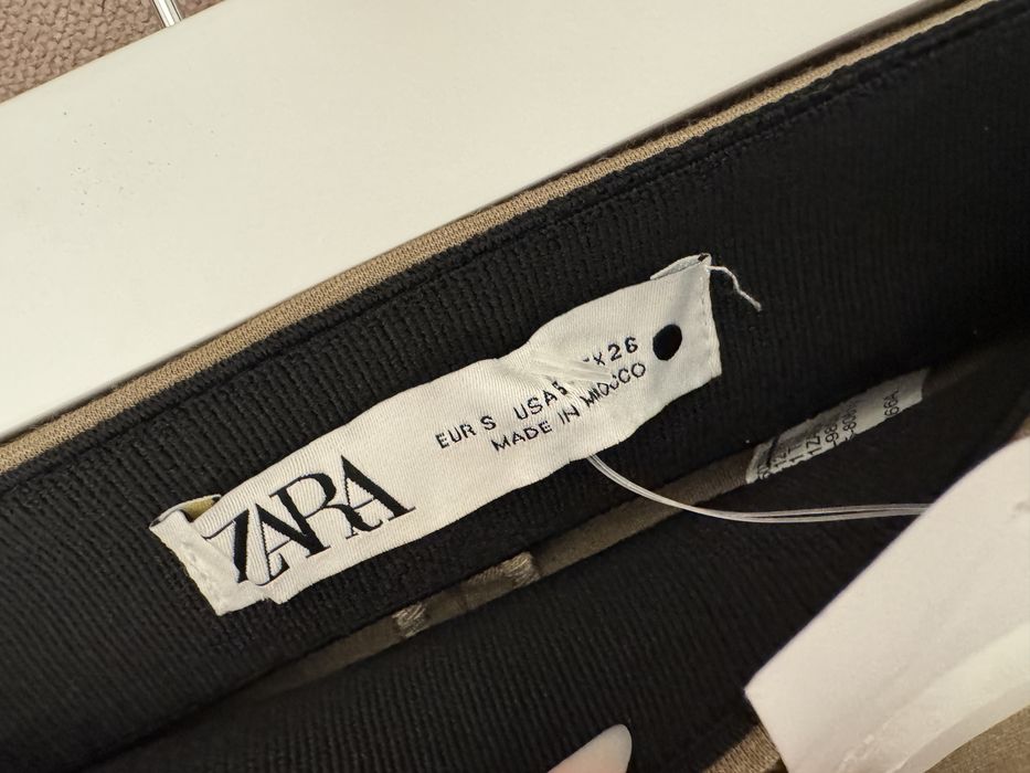 Pantaloni evazati cu talie inalta bej maro Zara marimea S