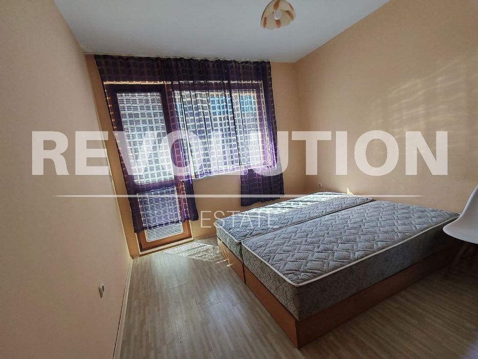 Дава се под наем Двустаен апартамент в Варна, Базар Левски - 55 кв.м за 450 € - Снимка #2