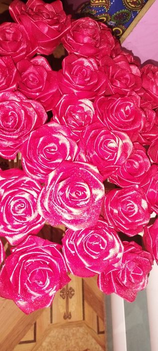 Розы из ленты на заказ