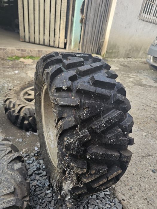 De vanzare roti ATV  cf polaris linhai