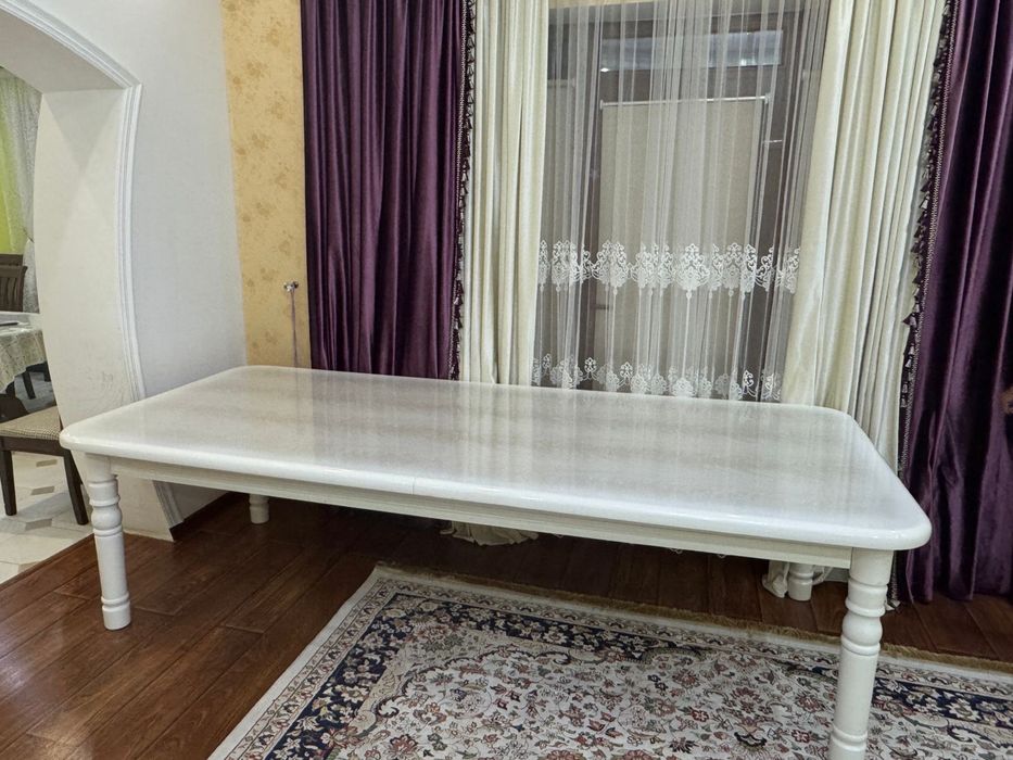 Продается стол в отличном состоянии