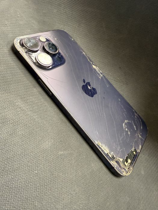 iPhone 14 Pro Max 256GB /за части