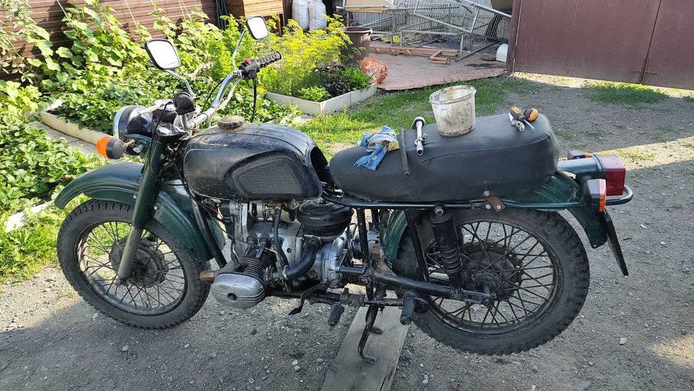 Продам Урал 8.103-30