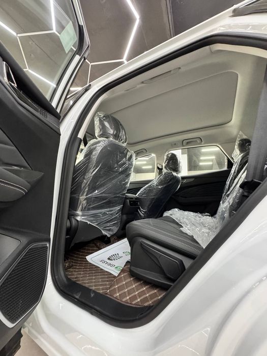 Kaiyi X7 Kunlun 7 мест