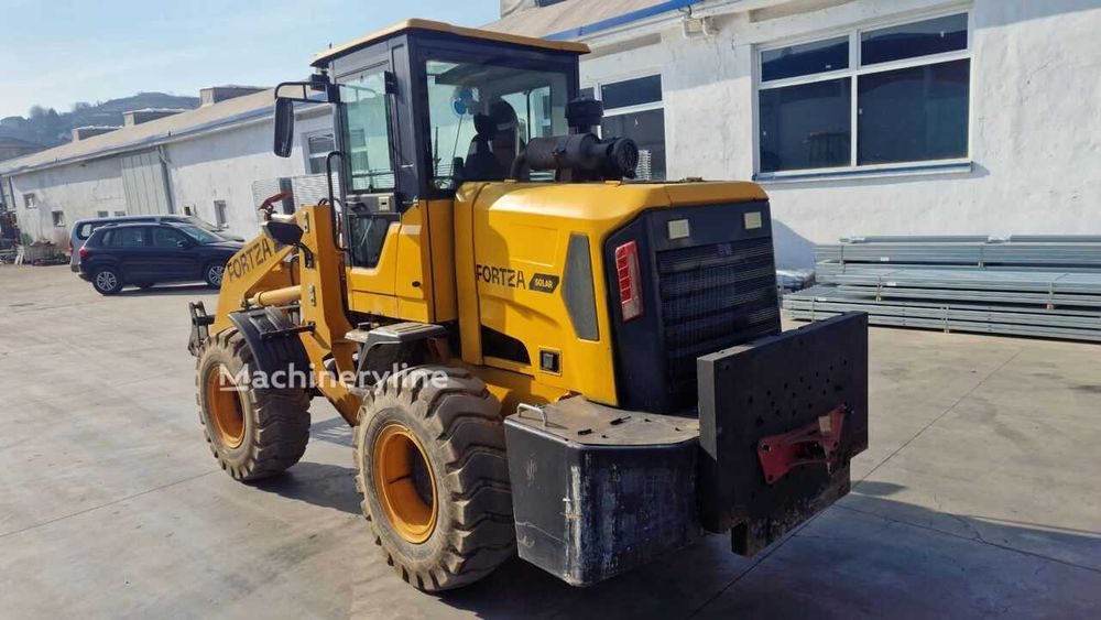 Încărcător frontal Macao XK300 F