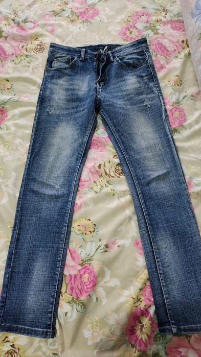 Продам Мужские джинсы