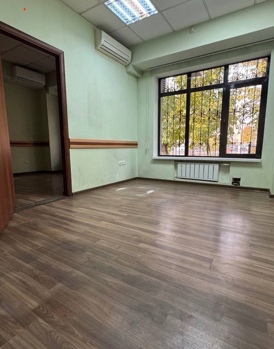 Срочно аренда офис 1 этаж ул Нукус ЖК Infinity 6 комнат