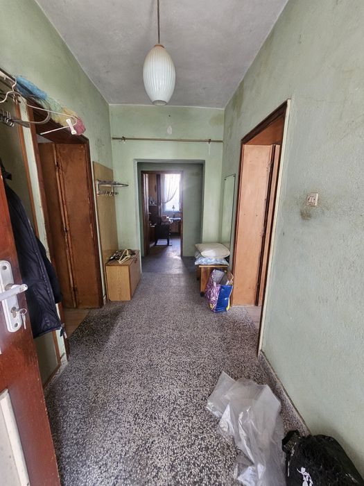 Продава се Етаж от къща в Белослав - 368 кв.м за 354 €/кв.м - Снимка #11